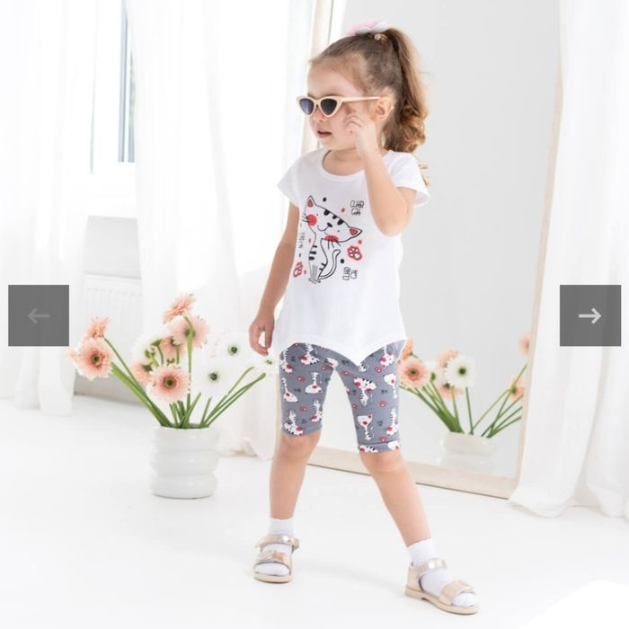 Літній костюм для дівчинки