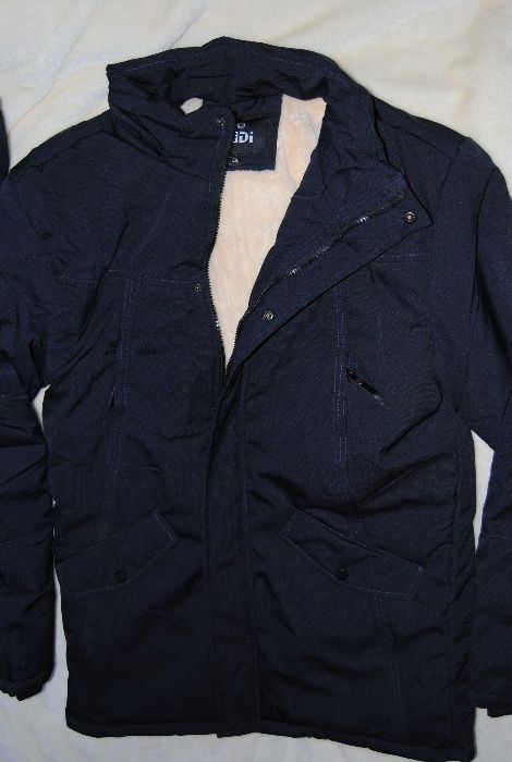 Продам НОВУЮ теплую мужскую куртку размер 5XL (маломерка)