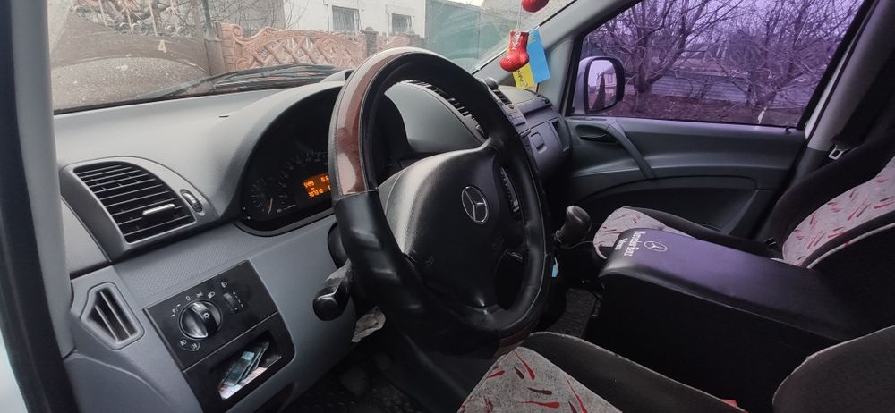 Продам Mercedes Vito
