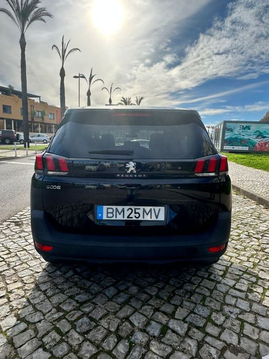 Peugeot 5008 diesel 7 lugares