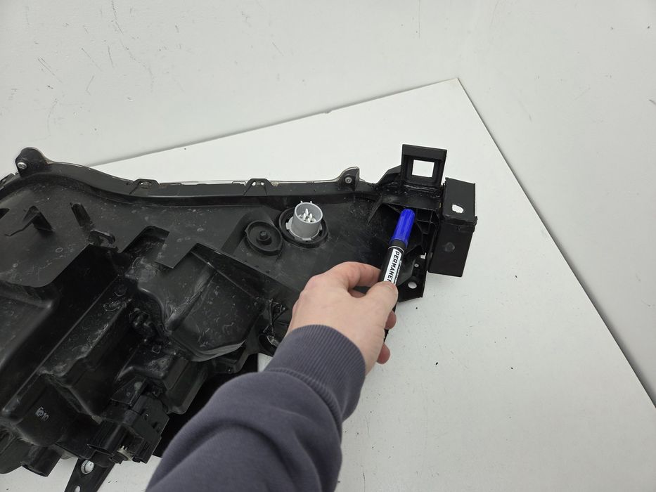 Фара права Mazda CX-5 2017-2021 USA