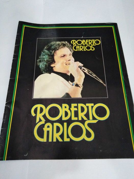 Cassetes/k7s Roberto Carlos + Revista das seleções Readers digest.