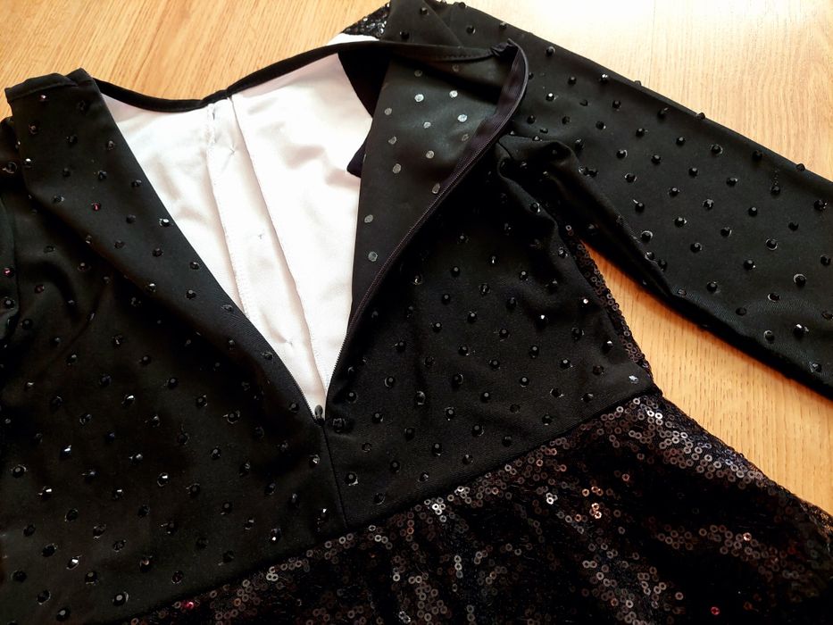rozm. 146 kostium frak strój do tańca cekiny przebranie czarny