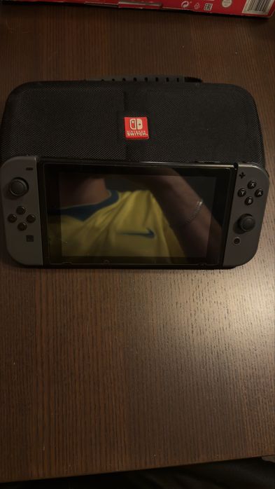 Mega Pack Nintendo Switch + Volante Mário Kart + Acessórios