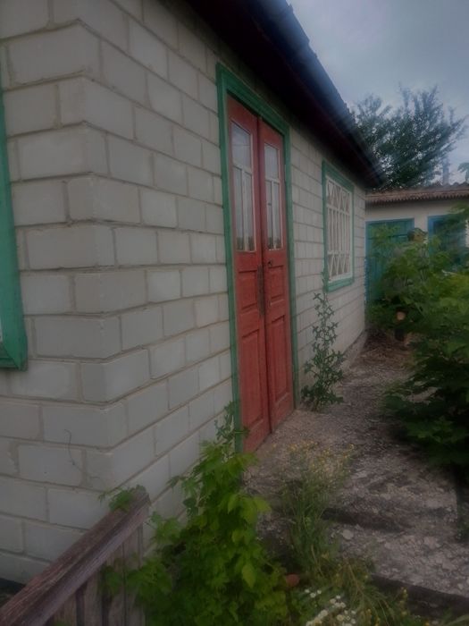 Продається  затишний будинок  для великої родини!