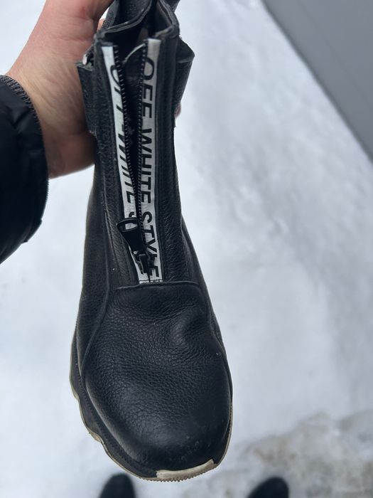 Шкіряні дівчачі чобітки