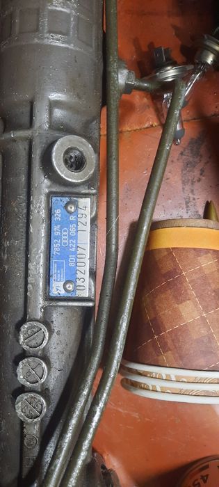8D1 422 065 R продам рейку