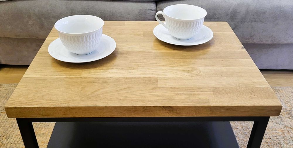 Stolik kawowy w stylu LOFT z blatem z litego drewna dębowego