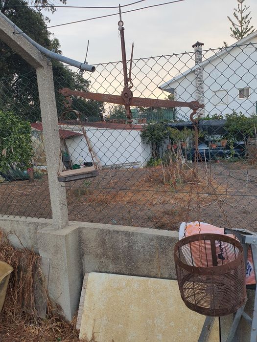 Balança muito antiga