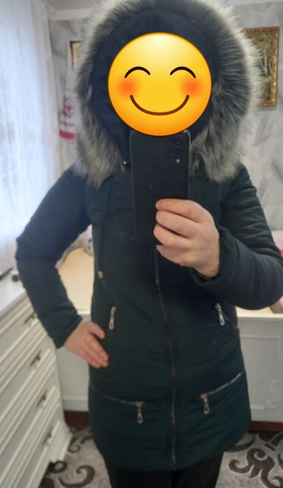 Куртка, пуховик, плащ зимовий