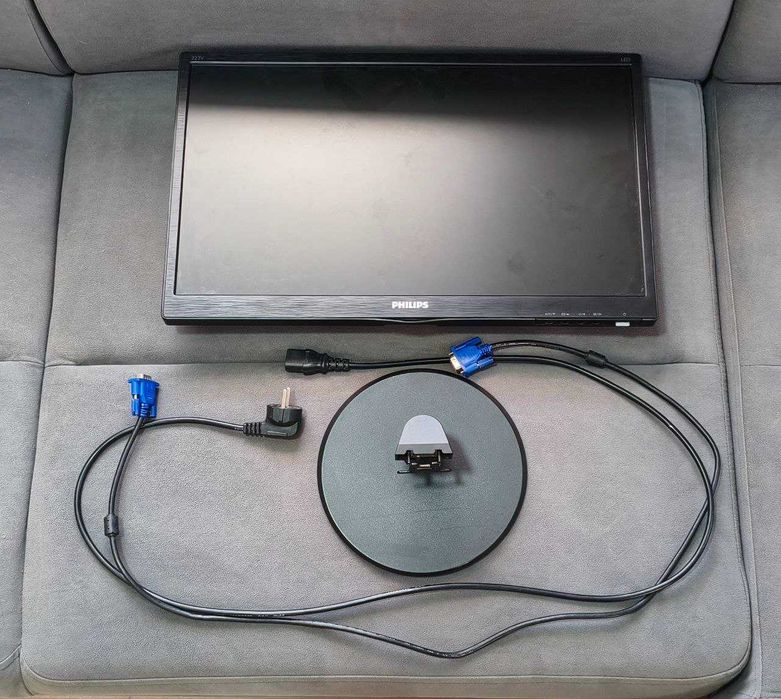 Монітор Philips 21.5" Full HD (223V5LSB) Ідеальний стан