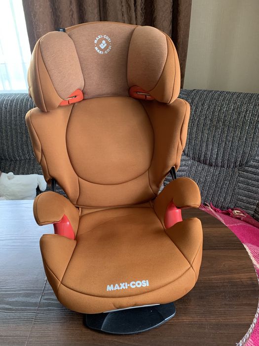 Автокрісло дитяче Maxi-Cosi