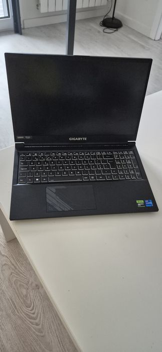 Gigabyte G5 MF5-H2PT354KD – Gaming / Alta Performance