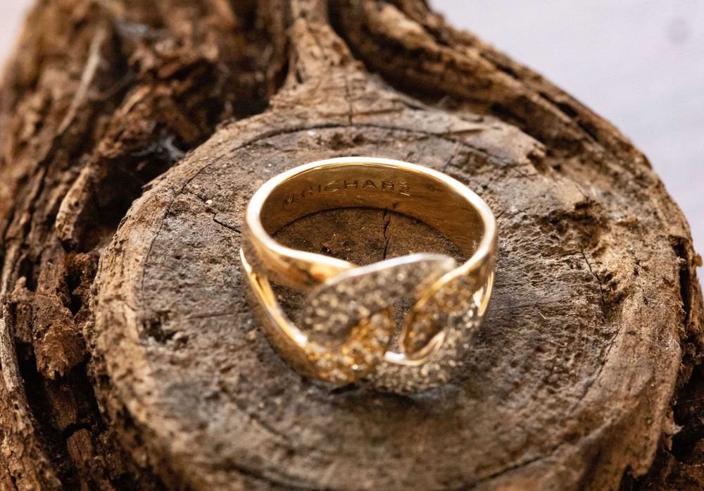 Anel M. Richarz em ouro 18k e diamantes | 56 mm EU (com avaliação)