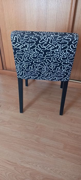 Conjunto 4 cadeiras para desocupar