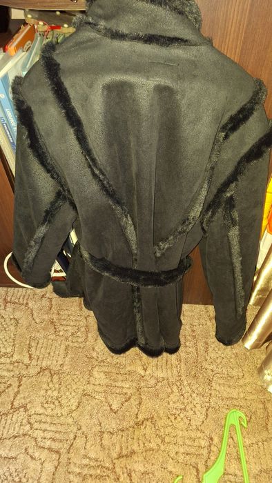 Куртка, тоненька дублянка весна-осінь