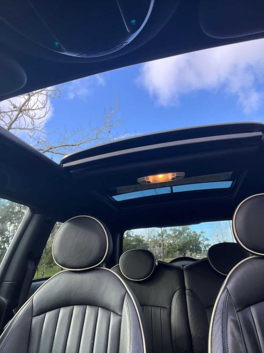Mini Cooper 2011 1.6 D 116cv, GPS, Teto Panorâmico,  Banco Pele, Xenon