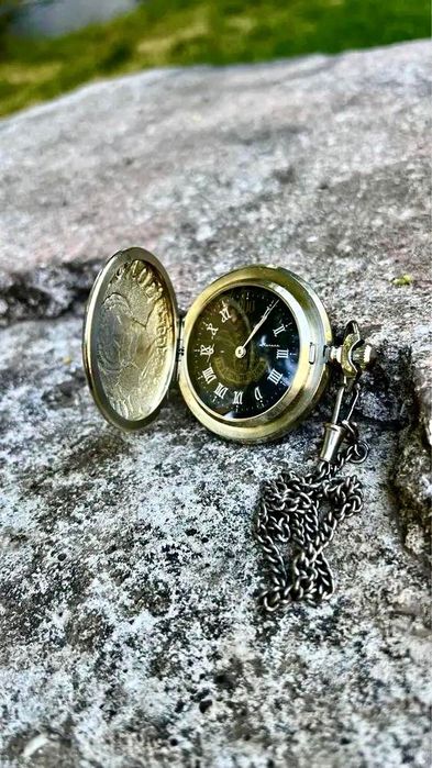 Продажа или обмен эксклюзивных карманных часов.