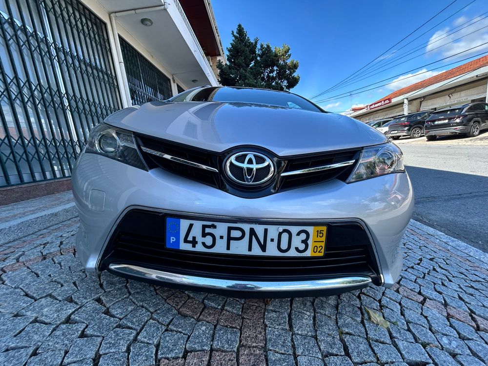 Toyota Auris Touring Sports 1.4 D-4D Com+P.Sport +Navi