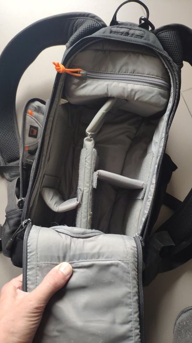 Lowepro Flipside 200