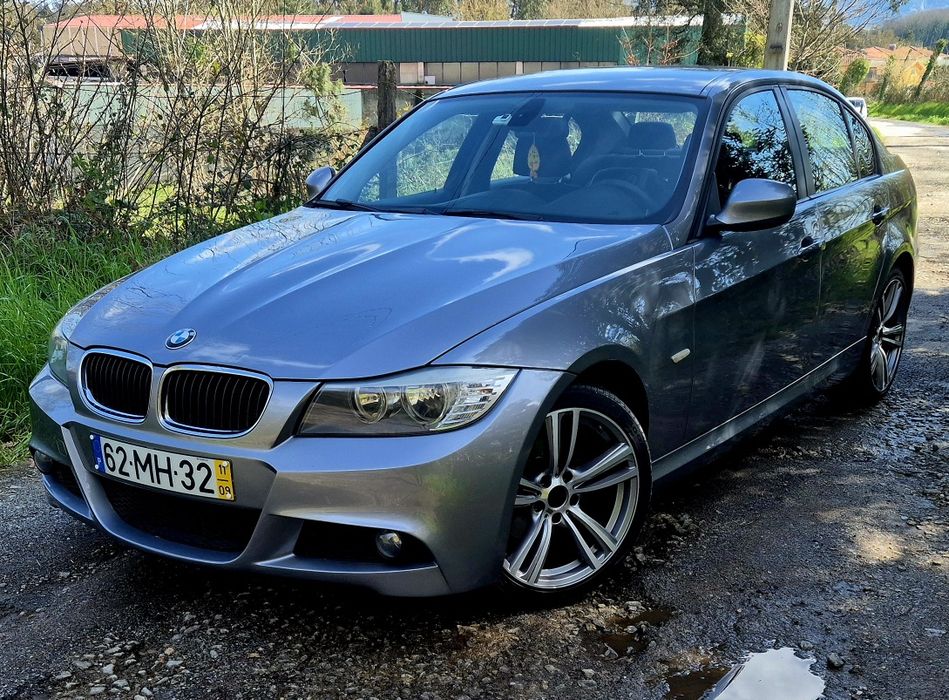 BMW 318D Pack M.