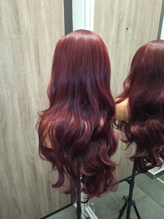 Długa Bordowa Kręcona Peruka Na Koronkowej Siateczce Lace Front Wig