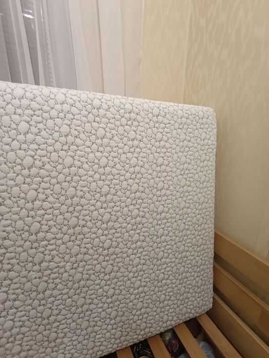 Продам без пружинний матрац Zephur 90*200