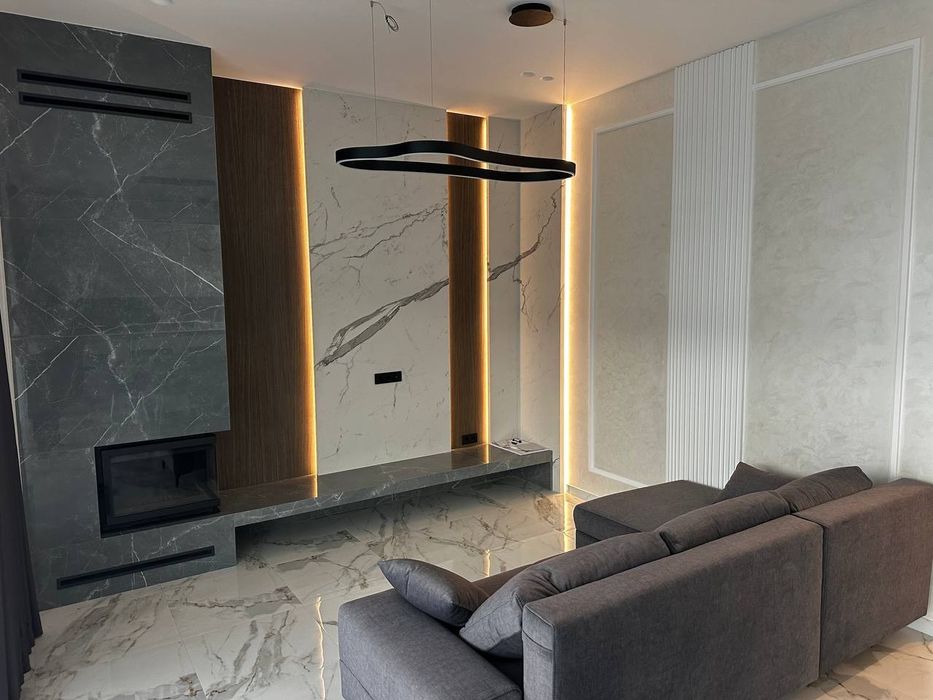 Продам дом с бассейном Новоалександровка