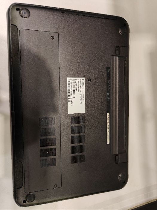 Ноутбук Dell 17" Inspirion 3737-5676 i5-4200U 12 GB DDR3 SSD 256 GB