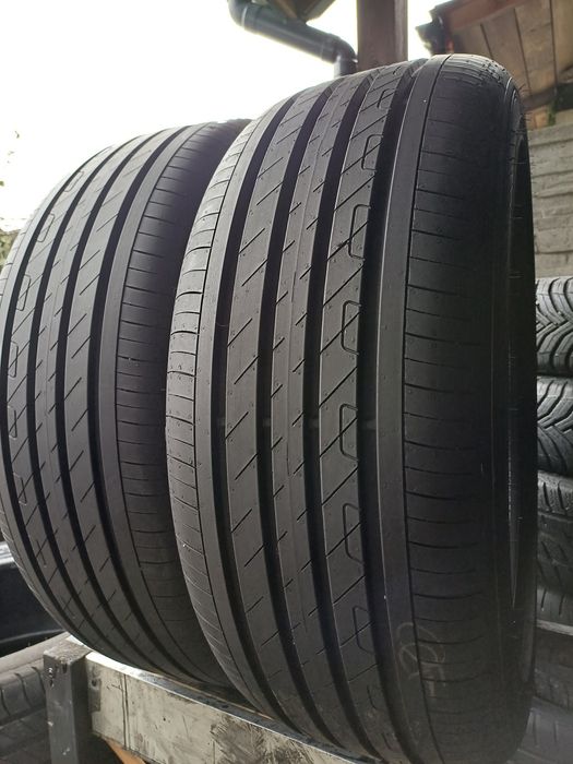 215/50/18 Sprzedam parę opon letnich Goodyear