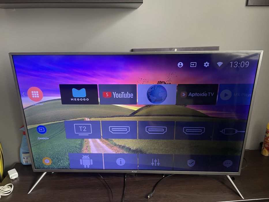 Телевізор       Kivi    tv ,   діагональ   50 дюймів .