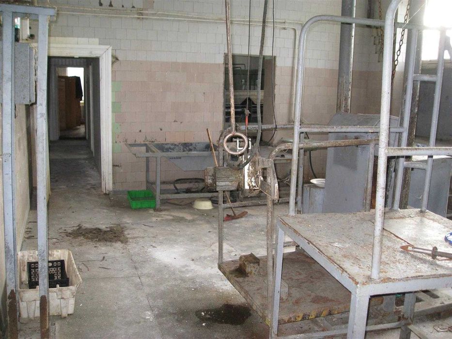 Комплекс виробничих будівель м’ясоцеху 947м Куровичі Львів-20км по М09