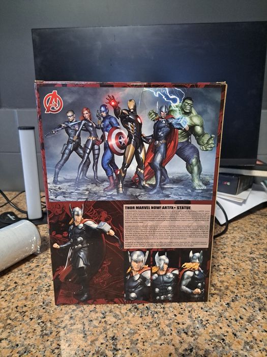 Figura thor marvel
