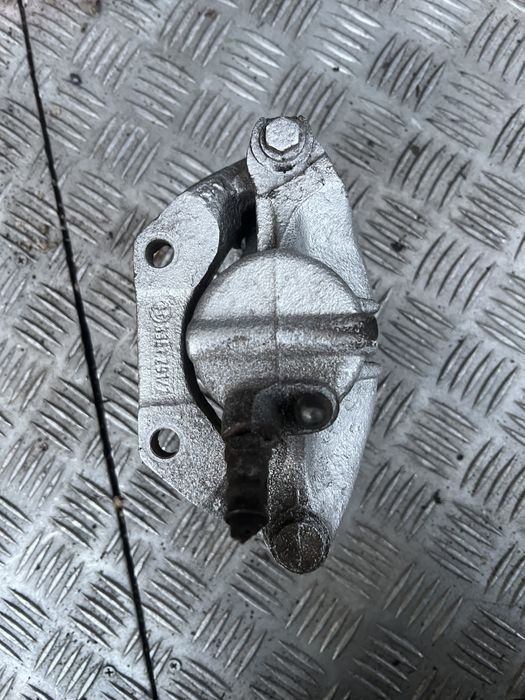 Суппорт передний ситроен немо citroen nemo