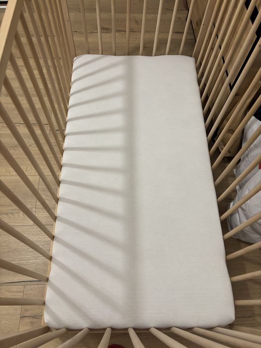 Łóżeczko ikea plus materac
