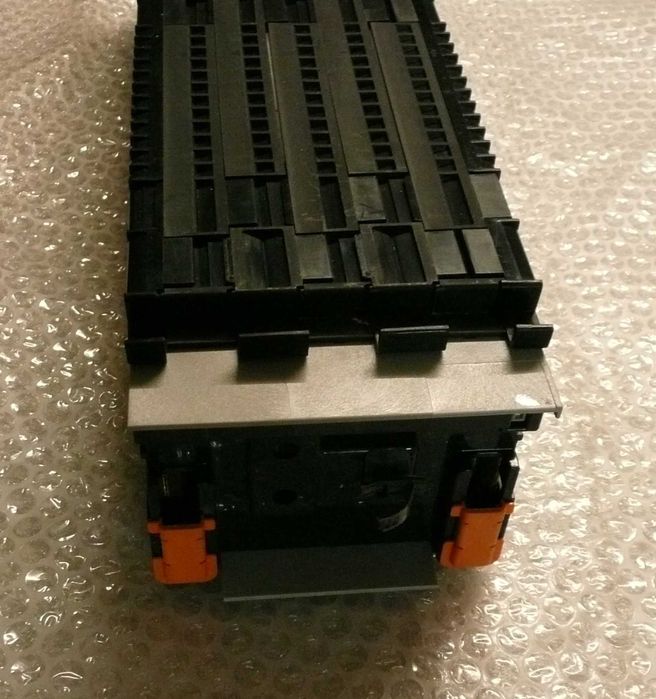 MAGAZYN ENERGII - pakiet ogniw Li-ion - NMC o pojemności 1,4 kW.