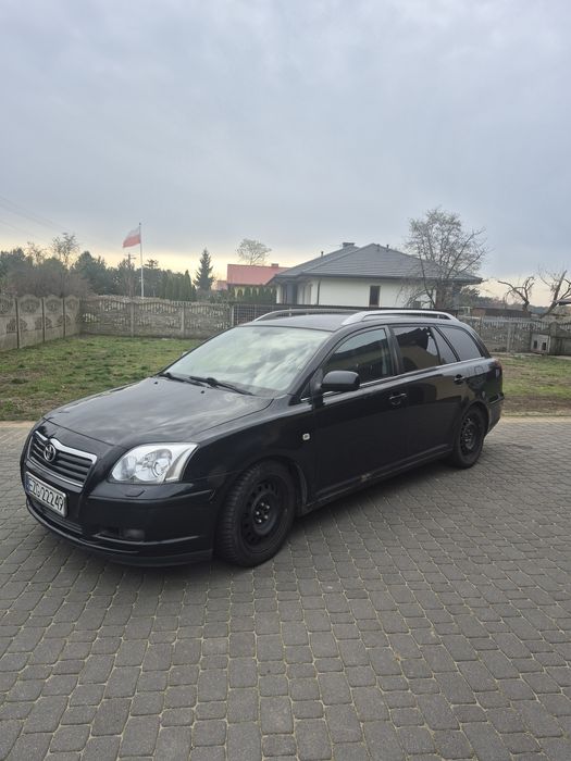 Toyota Avensis 2005r. 2.0 D4D