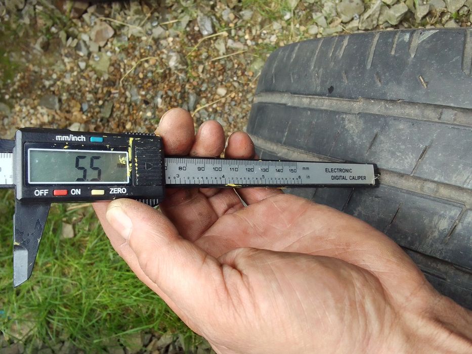 Cena za 2 Opony letnie 225/65r16C CONTINENTAL 2019r