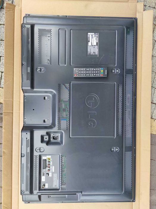 Telewizor plazmowy LG 42PN450B niesprawny