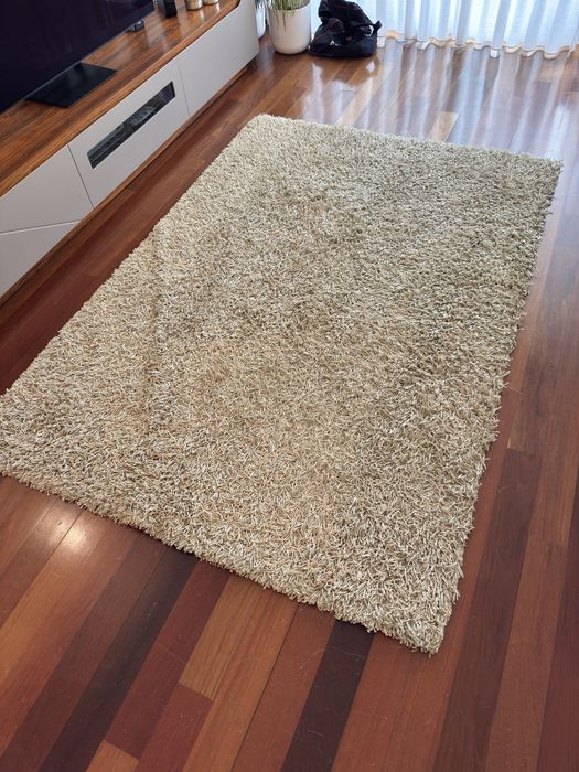 2 Tapetes de pelo Beje