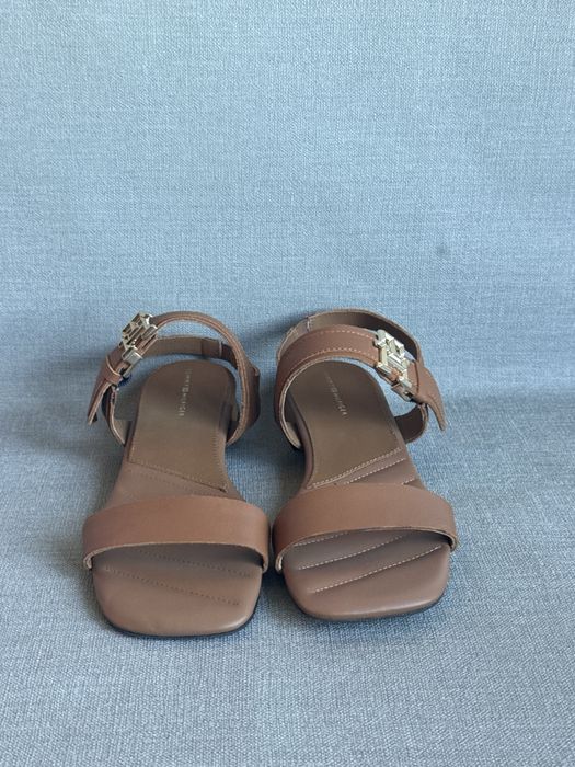 Tommy hilfiger Hardware Flat Sandal r.38