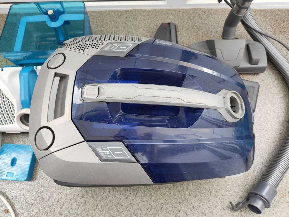 Миючий пилосос з аквафільтром THOMAS TWIN XT + 1л нім. миючого засобу