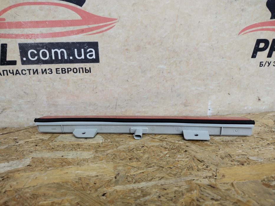 Fiat 500X 500 X 2014- фонарь стоп дополнительный стоп-сигнал 51960756