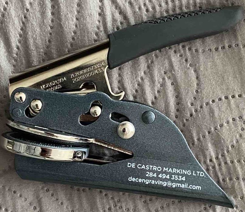 Рельєфна печатка з футляром