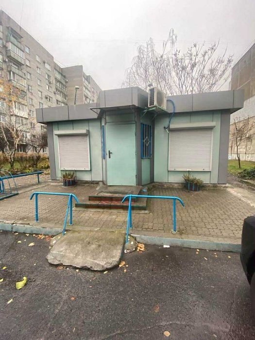 Продается торговое помещение по ул Добровольского 83