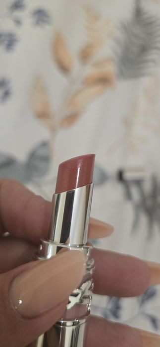 Batom Yves Saint Laurent Nude
