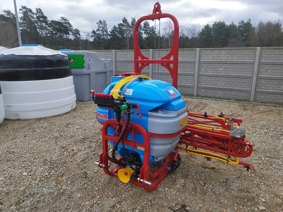 OPRYSKIWACZ ZAWIESZANY 6-18m – Dostawa, Raty, Gwarancja