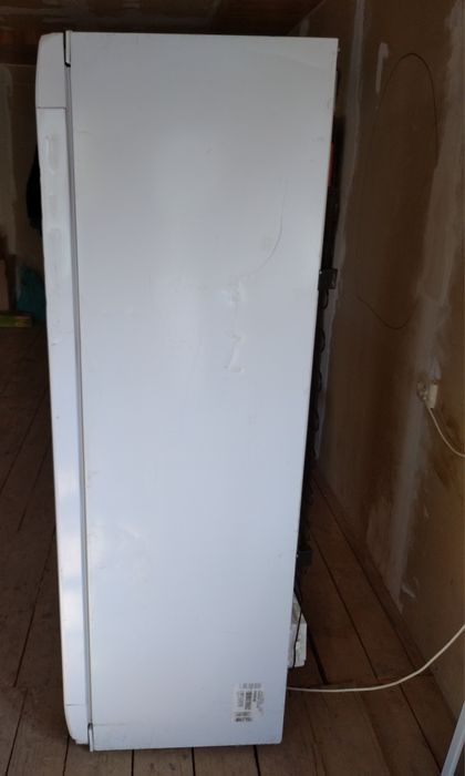 Морозильна камера Ariston