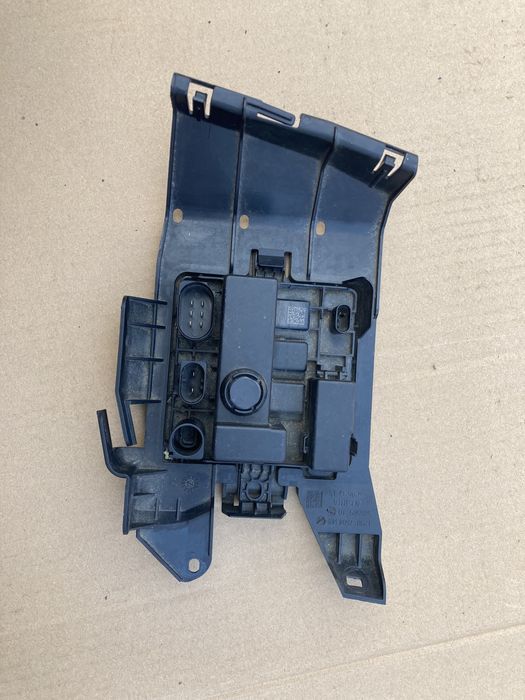 BMW uchwyt prawy przedni moduł zasilania f20 f21 f30 f31 N13B16 N13