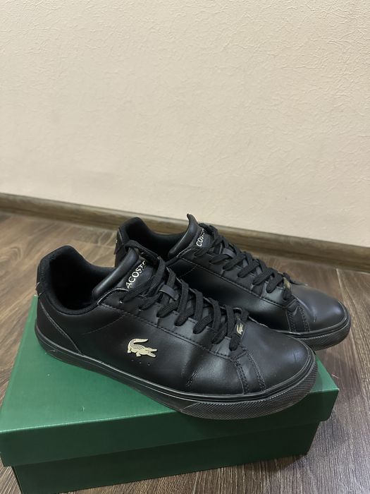 Продам кеды Lacoste